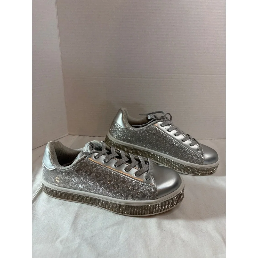 Jubaris shimmery silver